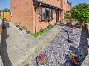 Front Garden- click for photo gallery